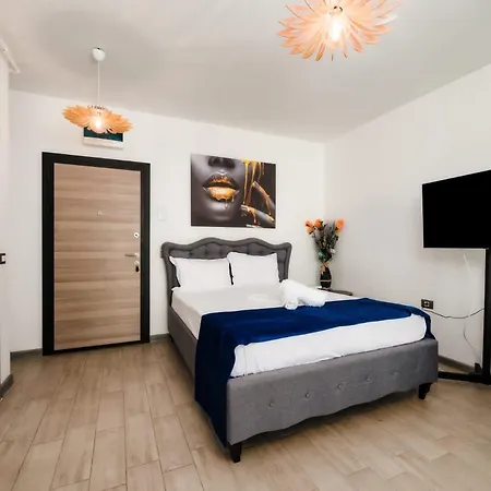 Waterfront & Piscina Interioara Incalzita Apartment