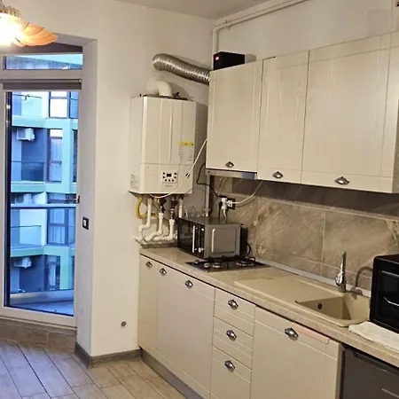 Apartman Waterfront & Piscina Interioara Incalzita *