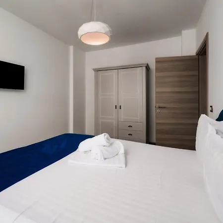 Apartman Waterfront & Piscina Interioara Incalzita *