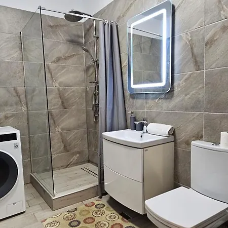 Apartman Waterfront & Piscina Interioara Incalzita Năvodari